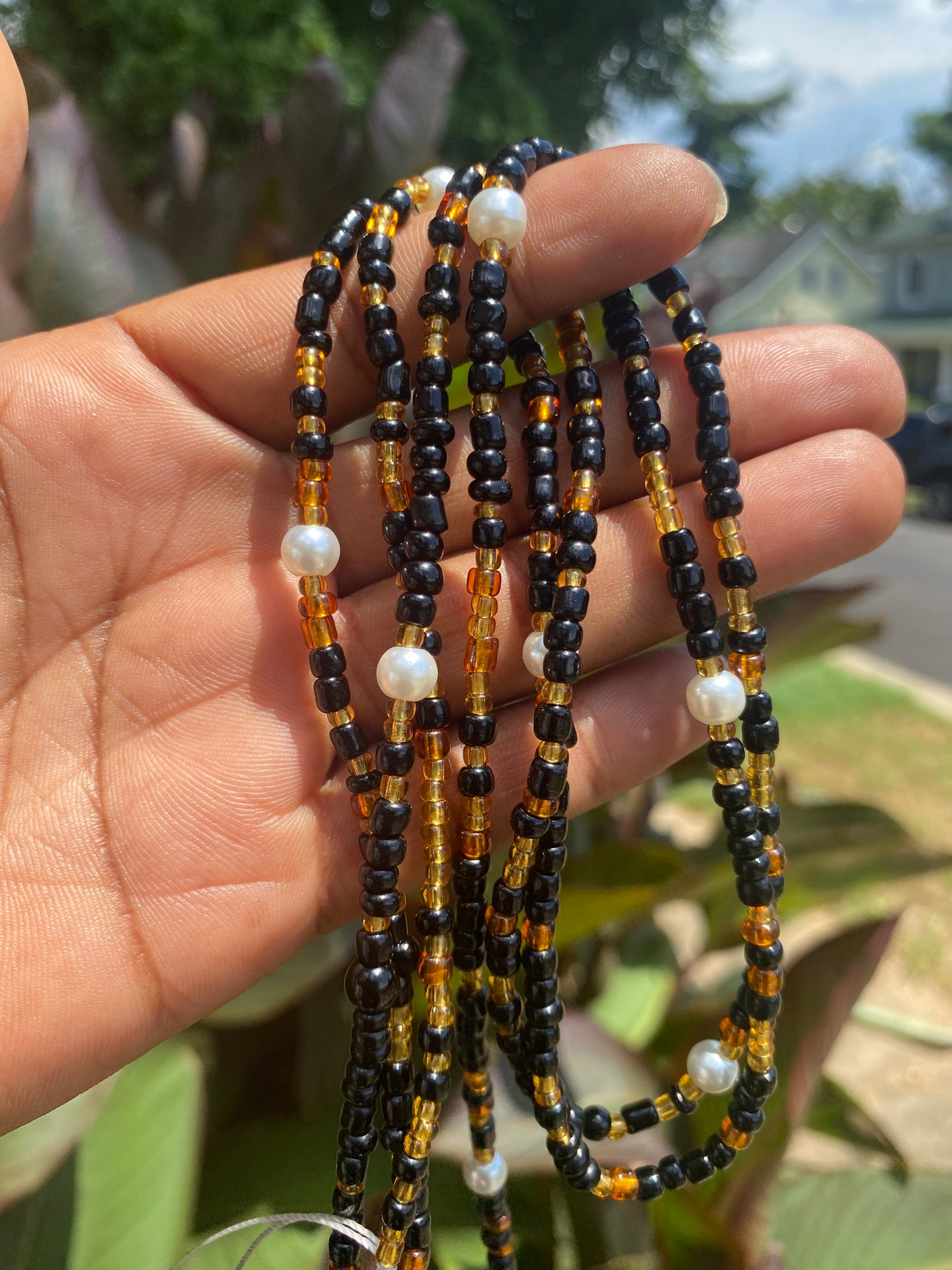 🌑✨ “Poised & Protected” Waist Bead – Elegance • Grounding • New Beginnings