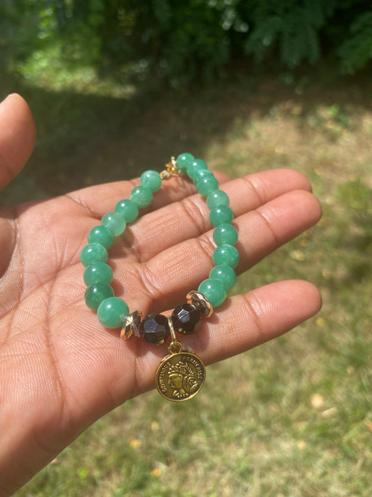 🌿 Money Vibes Bracelet – Green Aventurine & Protection Charm